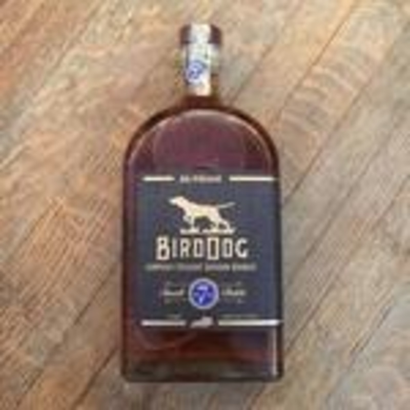 Bird Dog 7 Years Old Very Small Batch Bourbon Whiskey