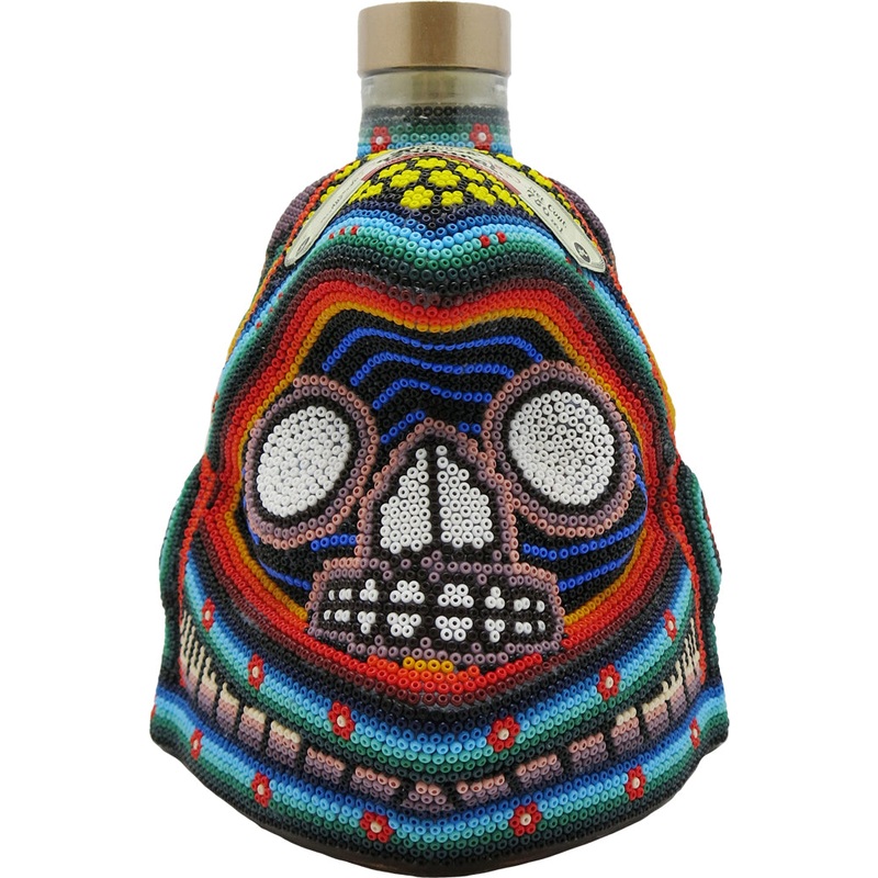 Riqueza Cultural Tequila Anejo Craneo Huichol 750ml