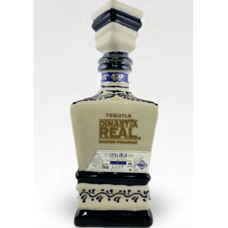 Dinasta Real Extra Aejo Ceramic Bottle