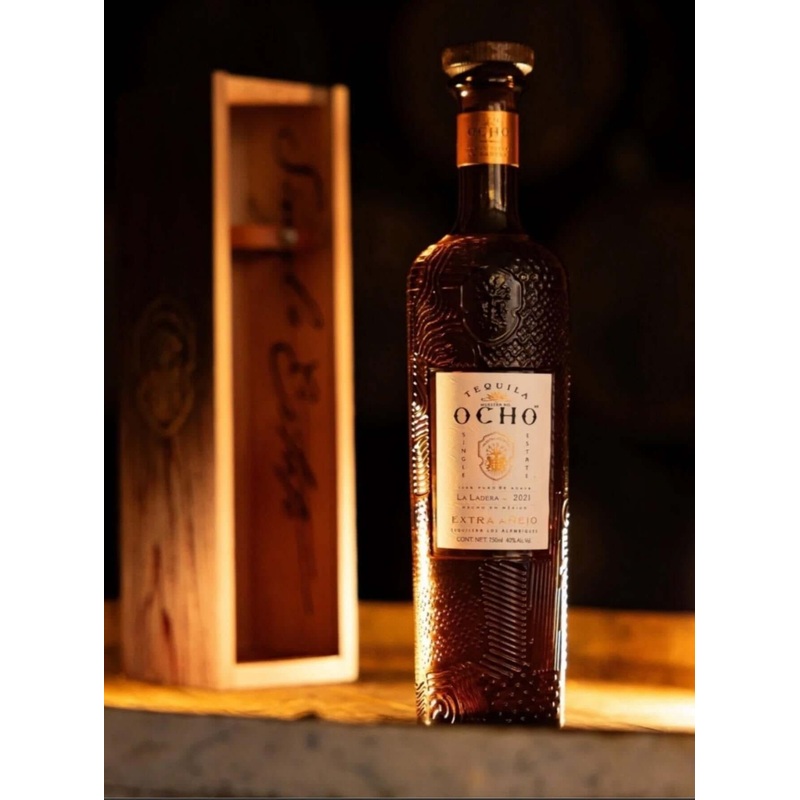 Tequila Ocho Extra Anejo La Ladera 2021